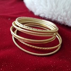 Beautiful Gold Bangles 8 Pieces